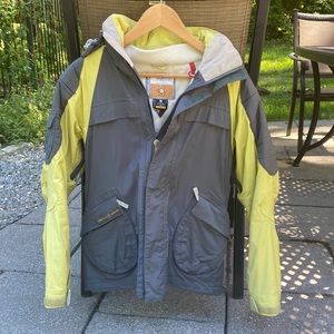 Burton ski/snowboard jacket women’s small green/grey mix
